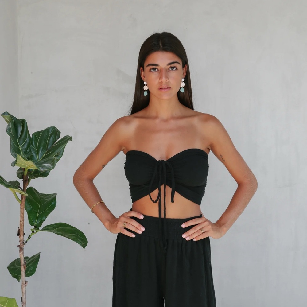 Sandmade Swimwear NWOT Chiffon Top with Gathered Front Diana O/S Black